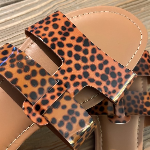 J Crew Leopard Animal Print Slide Sandals 10 - Picture 7 of 7